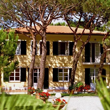 Hotel Villa Fiorisella Marina di Massa Ngoại thất bức ảnh