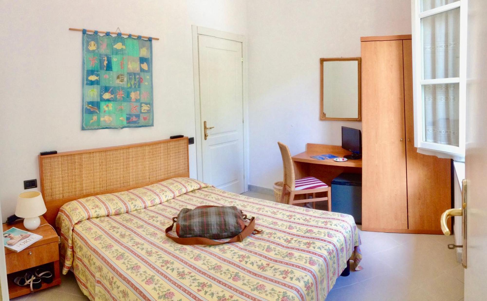 Hotel Villa Fiorisella Marina di Massa Ngoại thất bức ảnh